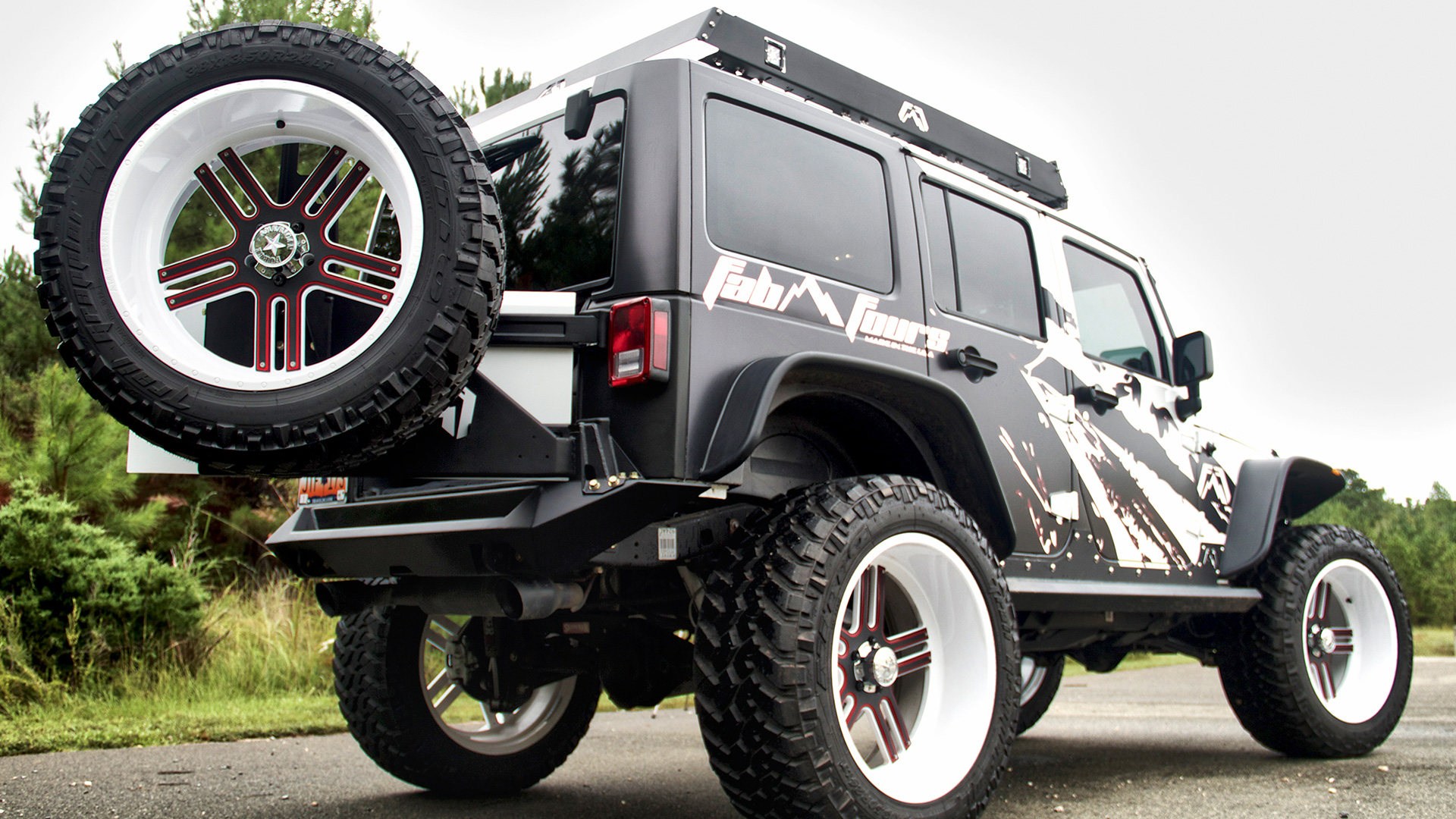 Jeep Wrangler Tyre Carrier – Jeep JK – Fab Fours | TWD 4x4