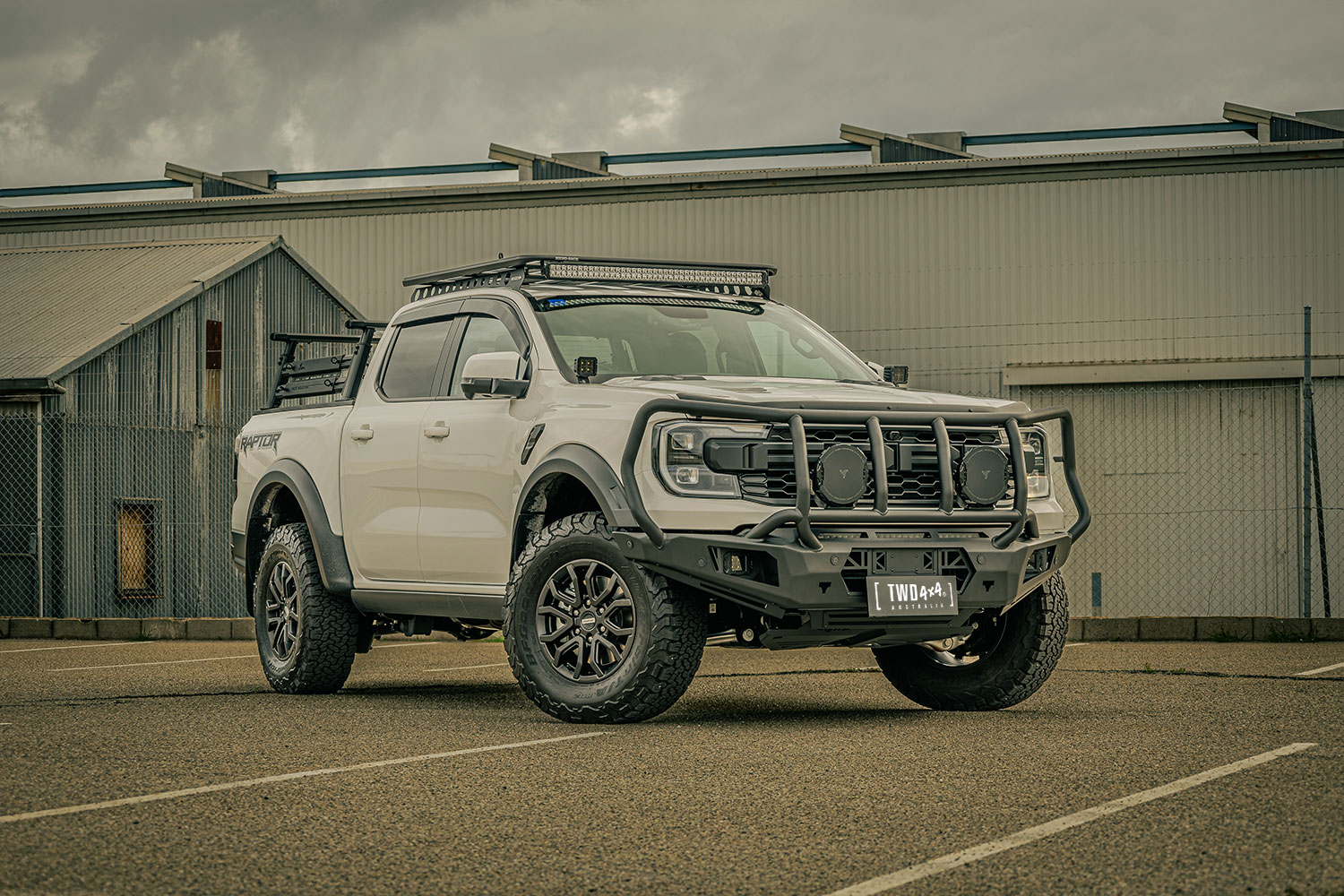 Twd 4x4 Vikor Diablo full guard bar midnight lighting Adaptarack side step winch snorkel spotties Profender lift kit flares wheel tyre NXG ranger 20240806_27