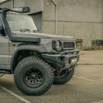 side on feature of jimny